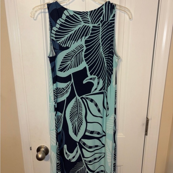 Chico's Teal and Navy Leaf-Print Sleeveless Tank S (size 0) - Picture 7 of 9